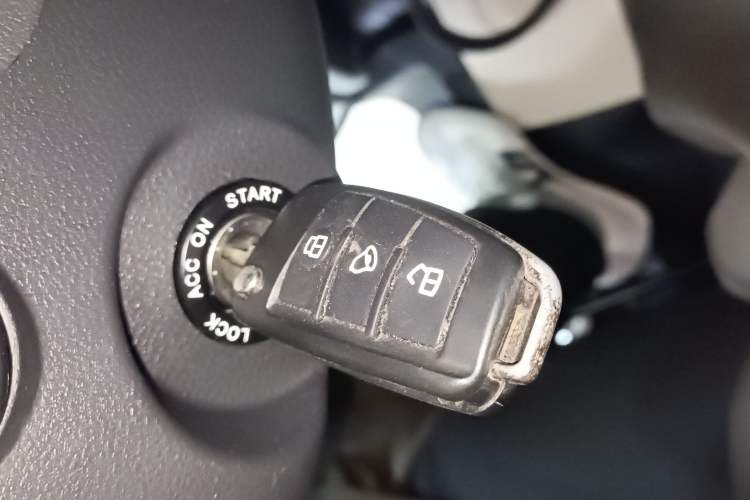 Used JAC Refine M3 2019 Creator Edition 1.8L Luxury Model
