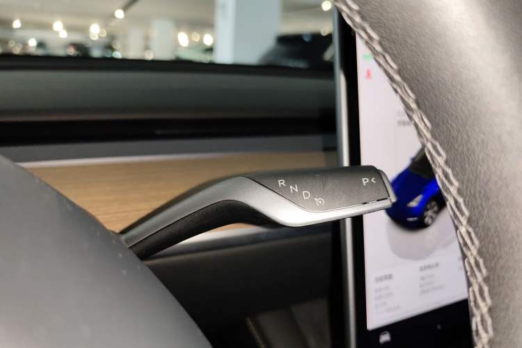 Used Tesla Model Y 2022 Rear-Wheel-Drive Version
