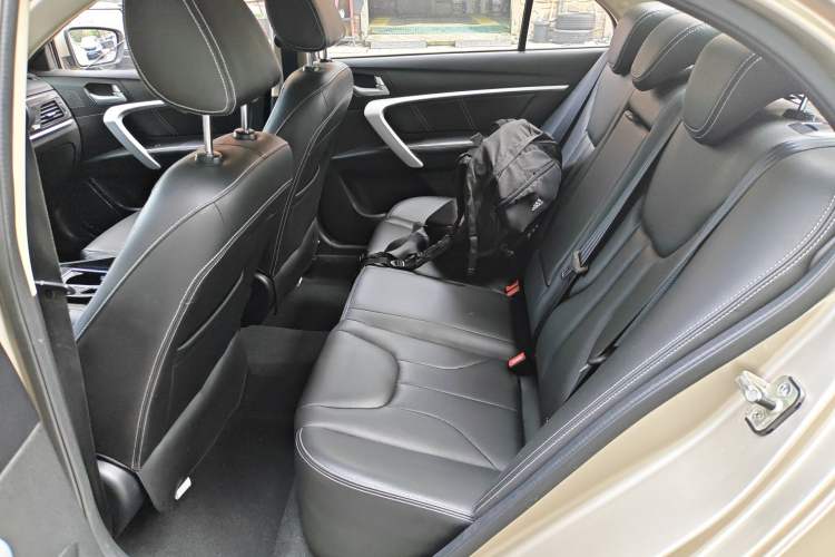 Used Geely Auto Emgrand 2017 Sedan Million Edition 1.5L CVT Upward Version