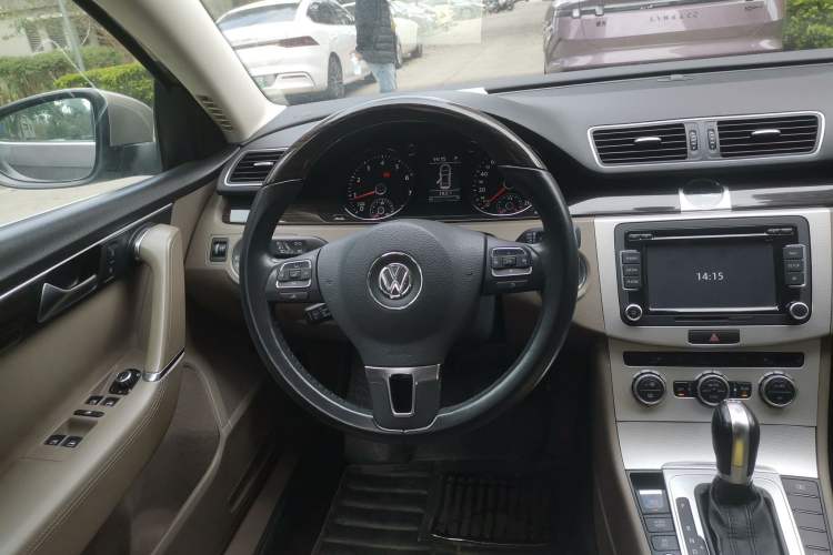 Used Volkswagen Magotan 2013 1.8TSI Prestige Model
