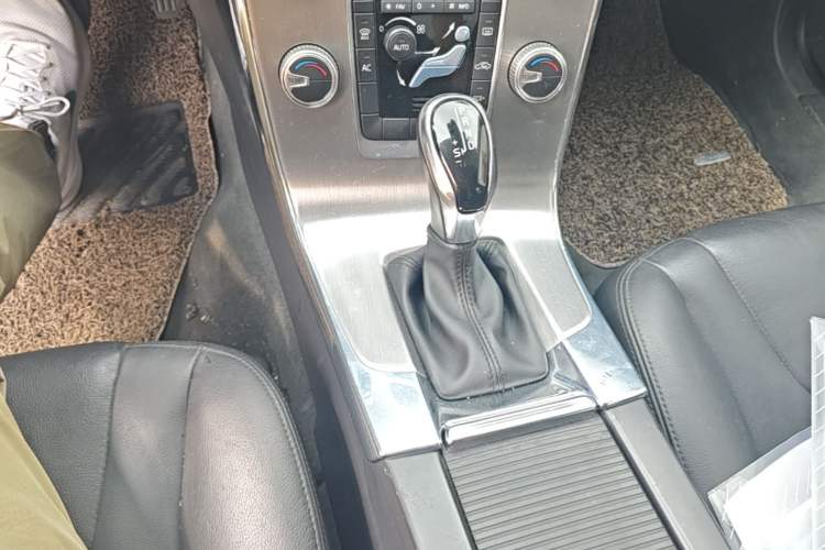 Used Volvo S60 2019 S60L Facelift T5 Intelligent Advanced Edition