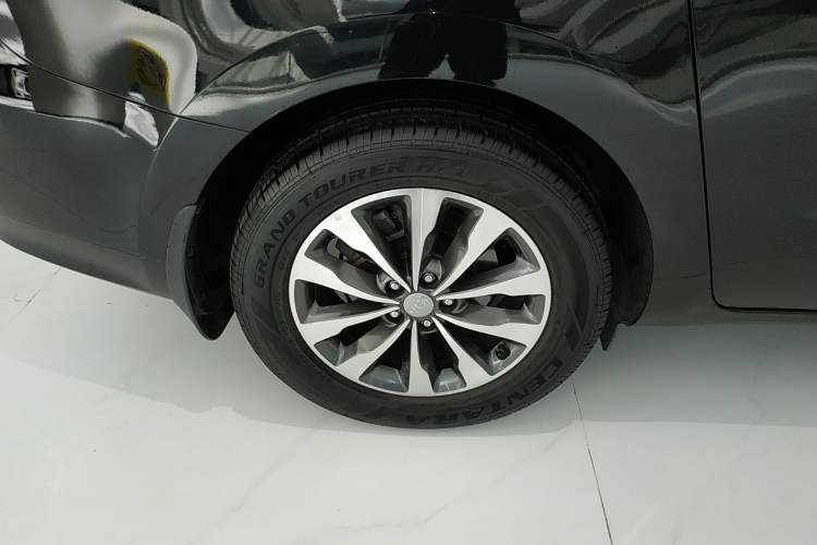 Used Kia Carnival 2017 2.2T Flagship Edition China V Standard
