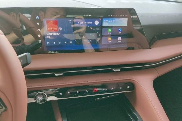 Used CHANGAN CS75 PLUS 2023 3rd Generation 1.5T Automatic Pilot Model Audio And AC Panel