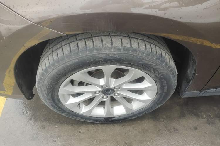 Used Haval H2 2018 Red-Label 1.5T Manual Two-Wheel Drive Elite Model
