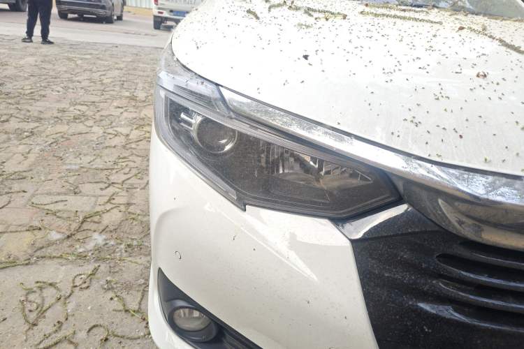 Used Honda Crider 2022 180Turbo CVT Luxury Edition Right Front Headlight