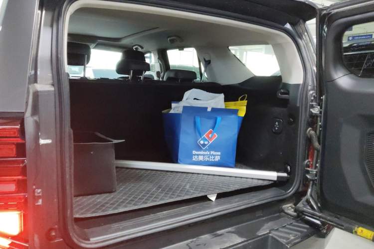 Used Tank 400 New Energy 2023 Hi4-T Super Edition Trunk