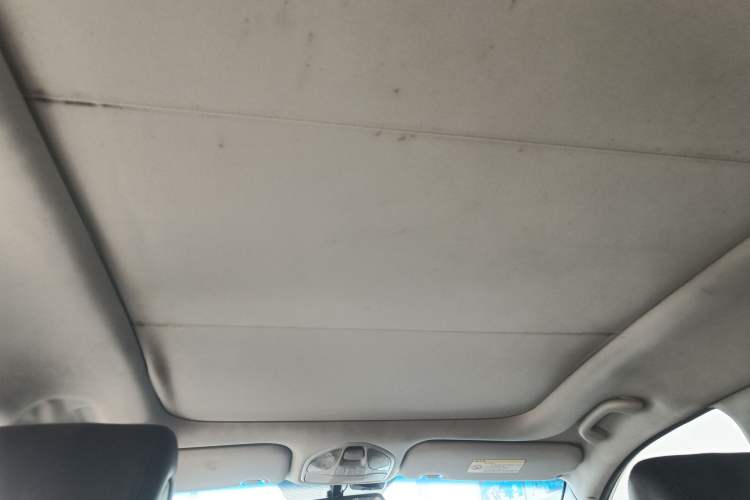 Used Hyundai Santa Fe 2013 2.4L Automatic Two-Wheel Drive Smart Version