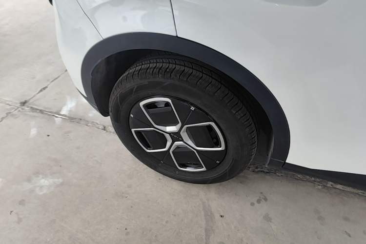 Used AION UT 2025 330 Starlight Edition