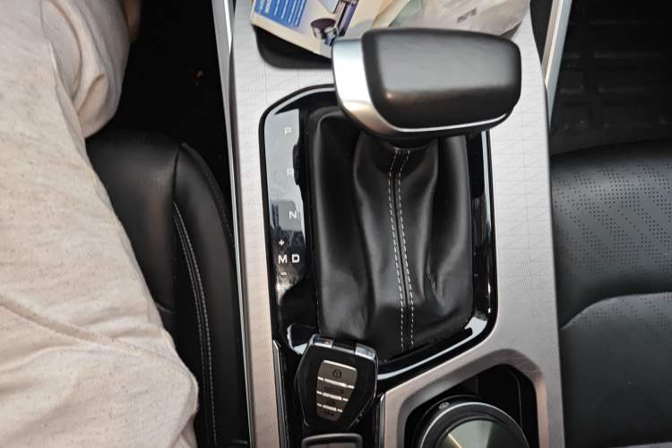 Used Geely Auto Emgrand 2022 4th Generation 1.5L CVT Luxury Model