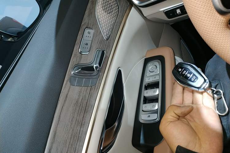 Used JETOUR X70 C-DM 2024 Far Voyage PRO+ 7-Seater