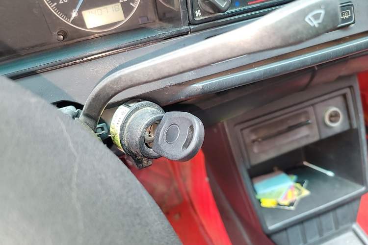 Used Volkswagen Santana Vista 2005 1.8L Manual Value-Added Model Vehicle Key