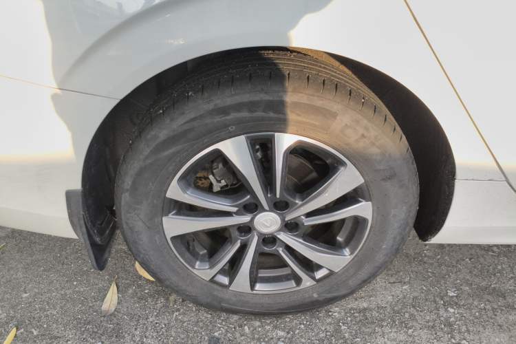 Used Changan Eado 2022 PLUS Blue Whale NE 1.4T GDI DCT Prestige Edition
