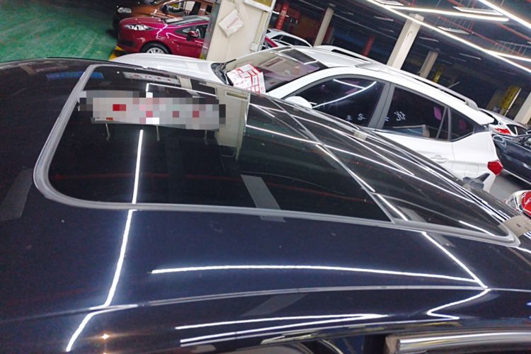 Used Volkswagen Passat 2019 330TSI Elite Edition China VI Roof