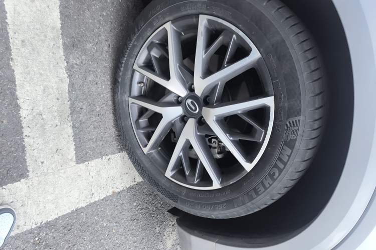 Used GAC Trumpchi GS8 2022 Dual-Engine Series 2.0TM Two-Wheel Drive Prestige Edition (7 Seats)