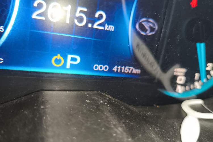 Used Soueast DX7 2015 1.5T Automatic Luxury Model
