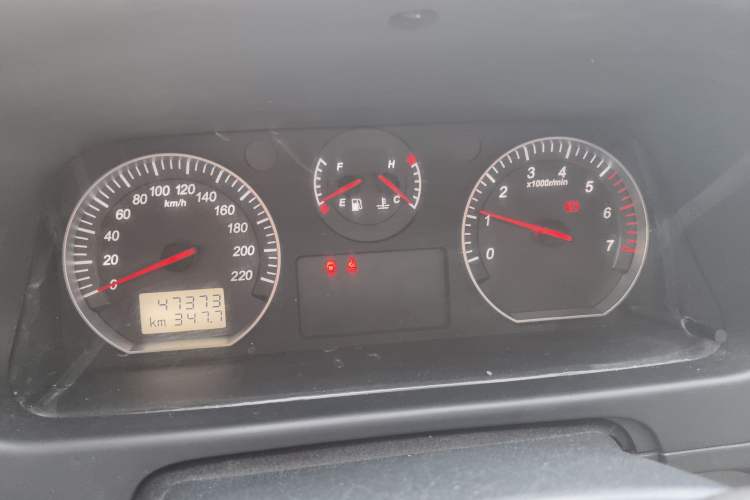 Used Foton Scenic G5 2020 2.0L Long-Wheelbase Flat-Roof 6-Seater Multi-Purpose Passenger Vehicle 1TZS
