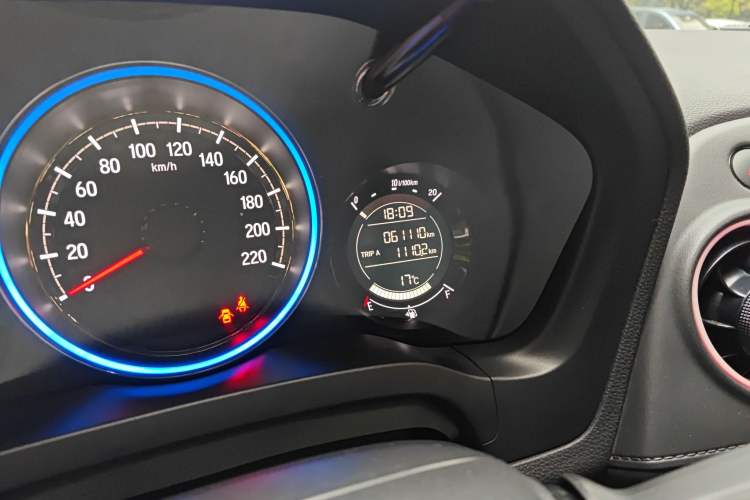 Used Honda XR-V 2015 1.8L EXi CVT Comfort Version