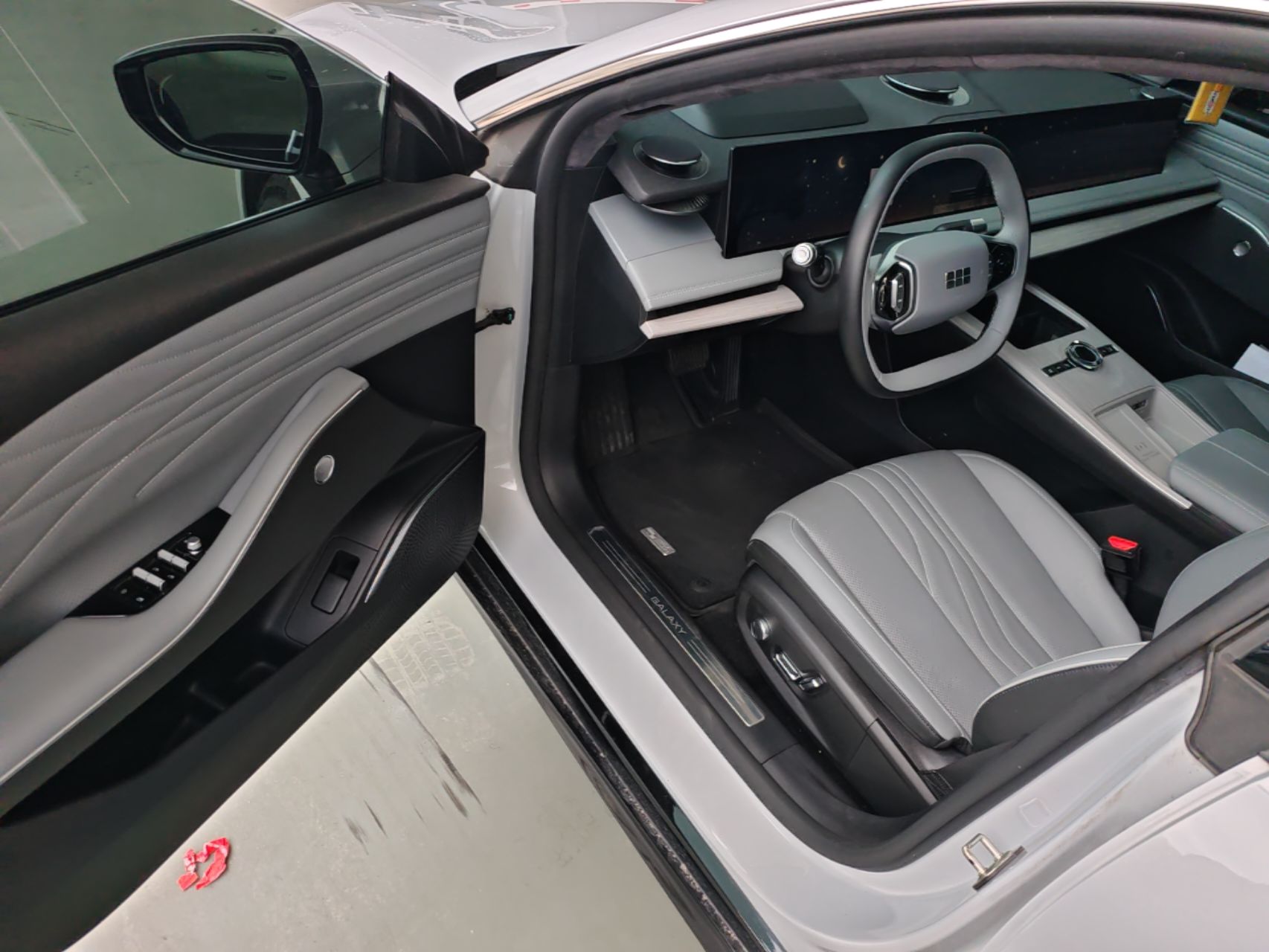 Geely Galaxy E8 2024 550 km Range Rear-Drive MAX — снимка 18