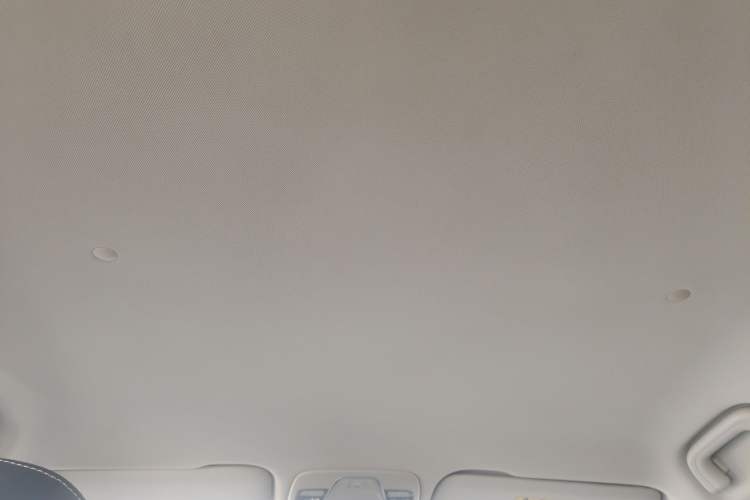 Used Geely Auto Vision X3 2019 Upgraded Model 1.5L Manual Elite Version
