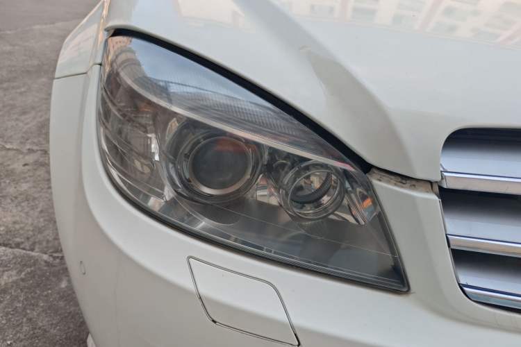 Used Mercedes-Benz C-Class 2010 C 300 Fashion Model