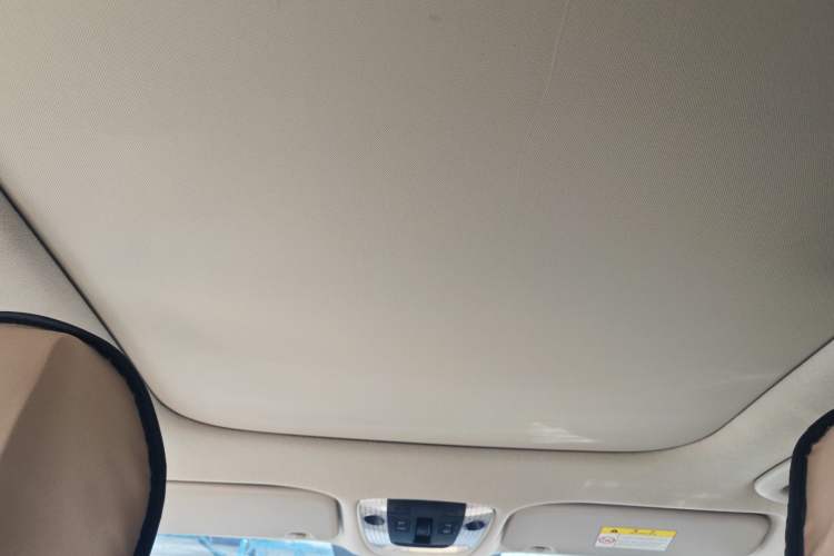 Used Kia KX3 2021 1.5L CVT Trend Edition Headliner