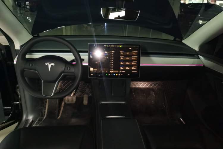 Used Tesla Model Y 2023 Rear-Wheel-Drive Version