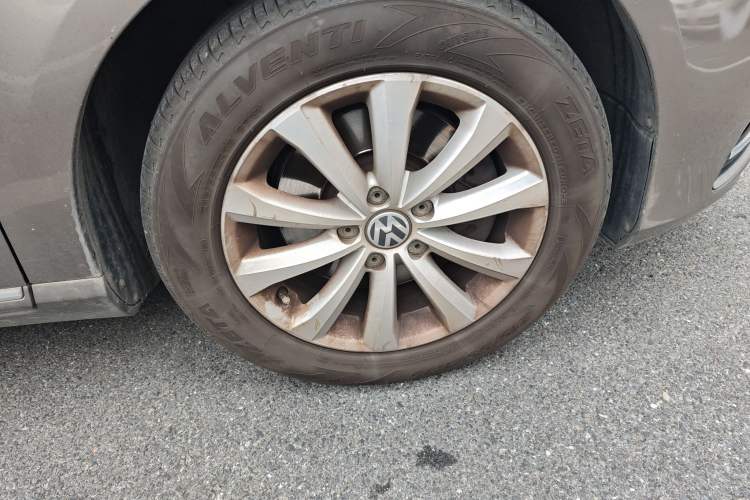 Used Volkswagen Magotan 2013 1.8TSI Luxury Model
