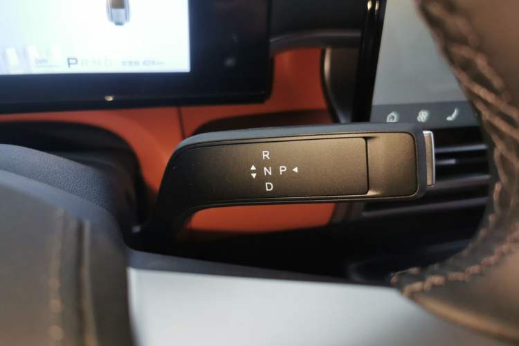 Used Formula Leopard Tai 7 2025 Model 135 km Two-Wheel Drive Pro Edition Gear Lever