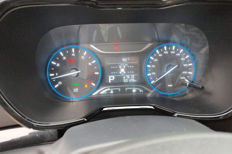 Used GAC Trumpchi GS4 2018 235T Automatic Two-Wheel Drive Luxury Smart Connectivity Version Instrument Cluster