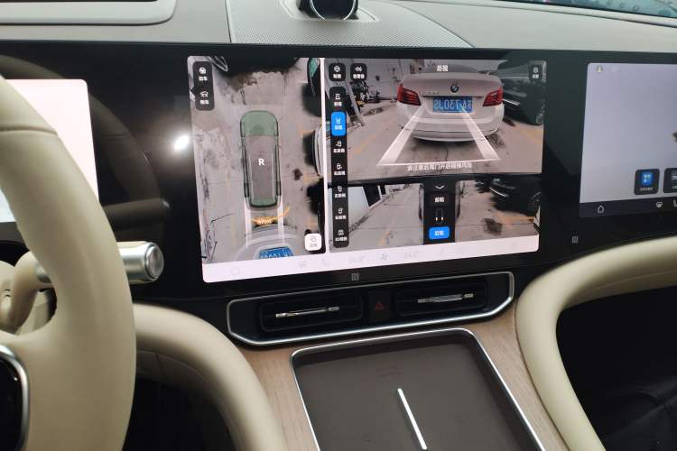 Used Hima AITO M9 2024 Range-Extended Ultra Version 52 kWh 5-Seater Model Audio And AC Panel