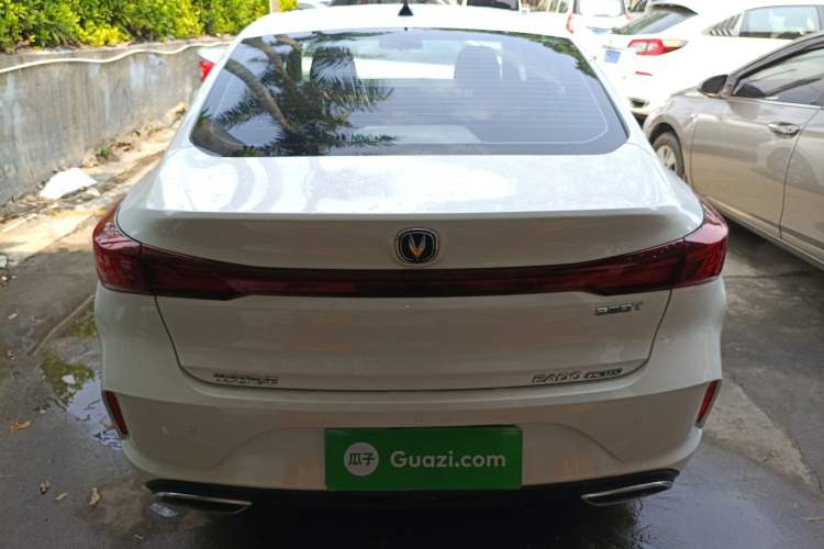 Used CHANGAN Eado 2023 Changan Edition PLUS Blue Whale NE 1.4T GDI DCT Prestige Version