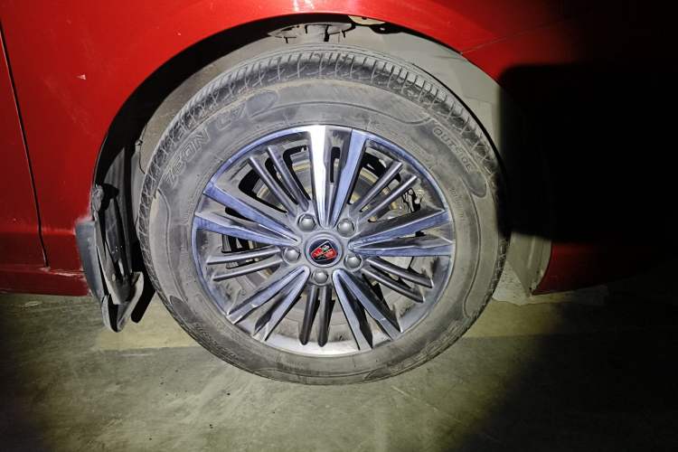 Used Roewe i5 2019 1.5L Automatic 4G Connected Langhao Edition
