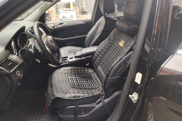 Used Mercedes-Benz M-Class 2012 ML 300