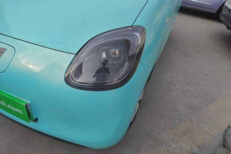 Used Wuling Hongguang MINIEV 2025 Four-Door Version Premium Edition Left Front Headlight