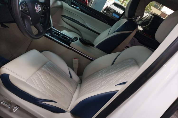 Used Buick GL8 2023 ES Lu Zun Comfort Model
