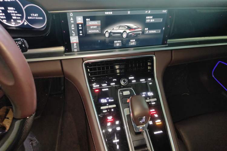 Used Porsche Panamera 2017 Panamera 4 Executive Long Wheelbase 3.0T