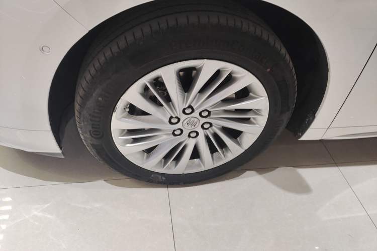 Used Buick Century 2023 2.0T Six-Seater Yinshi Edition