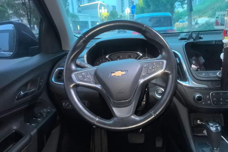 Used Chevrolet Equinox 2018 535T Automatic YuJie Edition