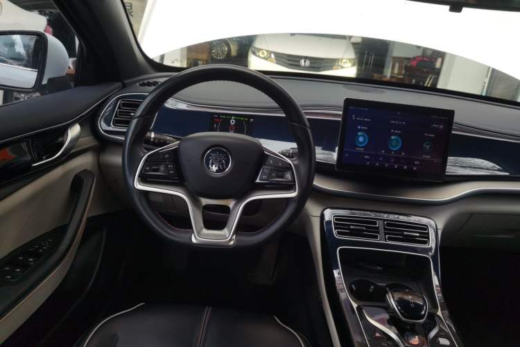 Used BYD Qin PLUS 2021 EV 500KM Luxury Model
