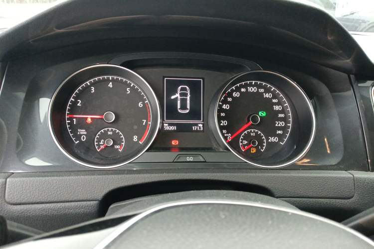 Used Volkswagen Golf 2019 280TSI DSG Comfort Version China VI Standard Instrument Cluster