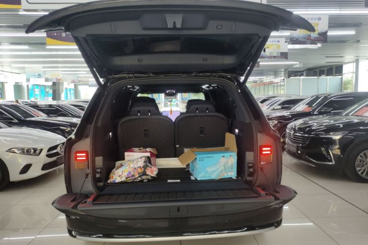 Used Zeekr 9X 2025 Ultra Edition 70kWh Trunk