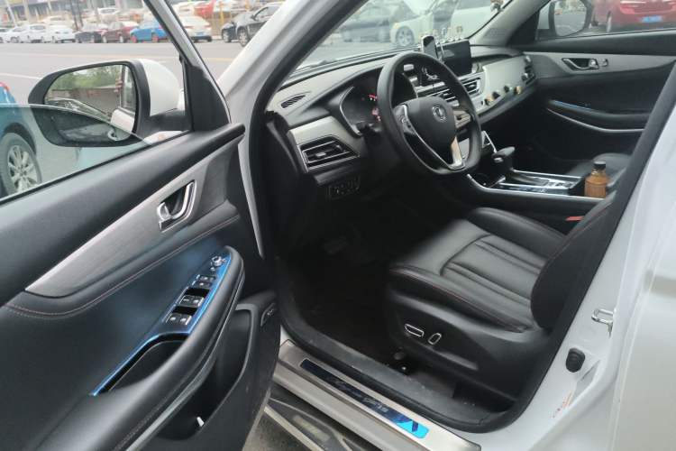 Used CHANGAN CS75 2018 280T Automatic Smart Edition China V-standard Driver Seat