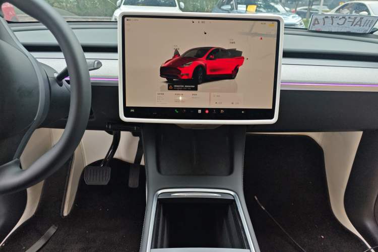 Used Tesla Model Y 2024 Long-Range All-Wheel-Drive Version