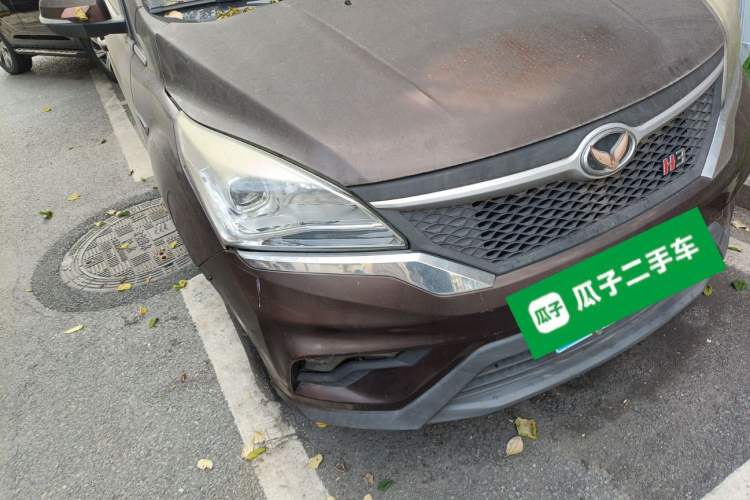 Used HYOSOW H3 2015 1.5L manual luxury version
