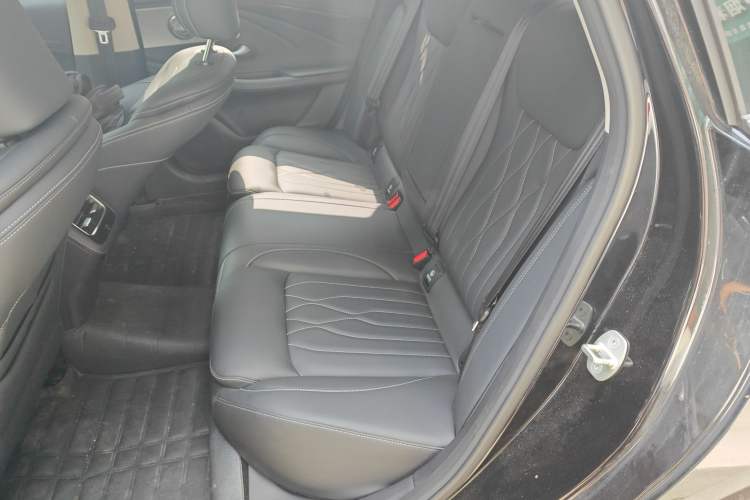 Used Chery Arrizo 8 2025 1.6T DCT Smart Left Rear Seat