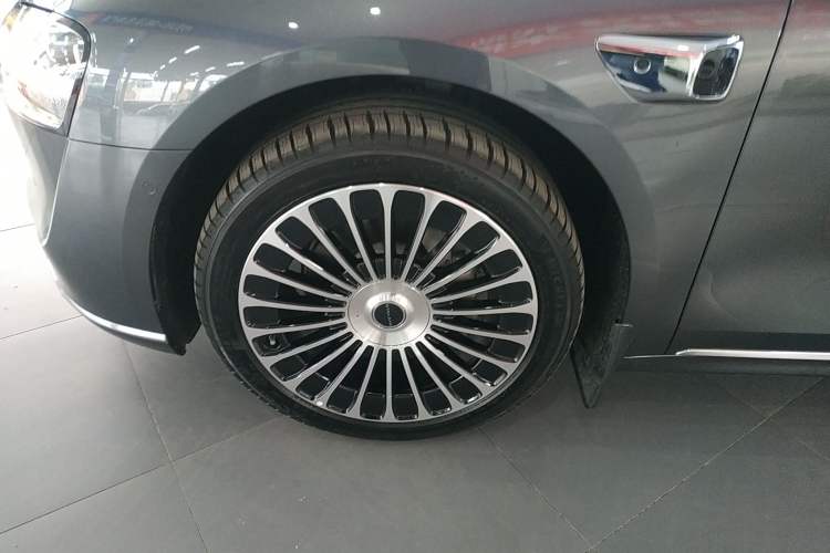 Used Hima Stelato S9 2025 Extended-Range Max+
