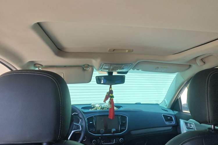 Used Geely Auto Vision X6 2016 1.8L Manual Luxury Model