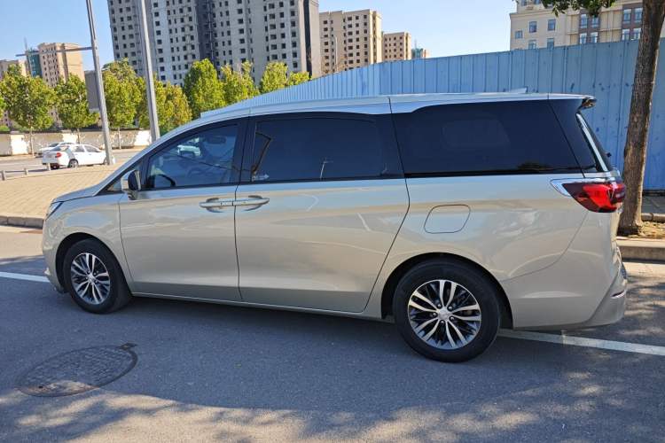 Used Buick GL8 2022 ES Landtrek 653T Comfort Edition
