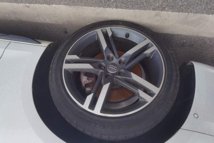 Used Audi A4L 2020 40 TFSI Luxury Dynamic Model Exterior 4