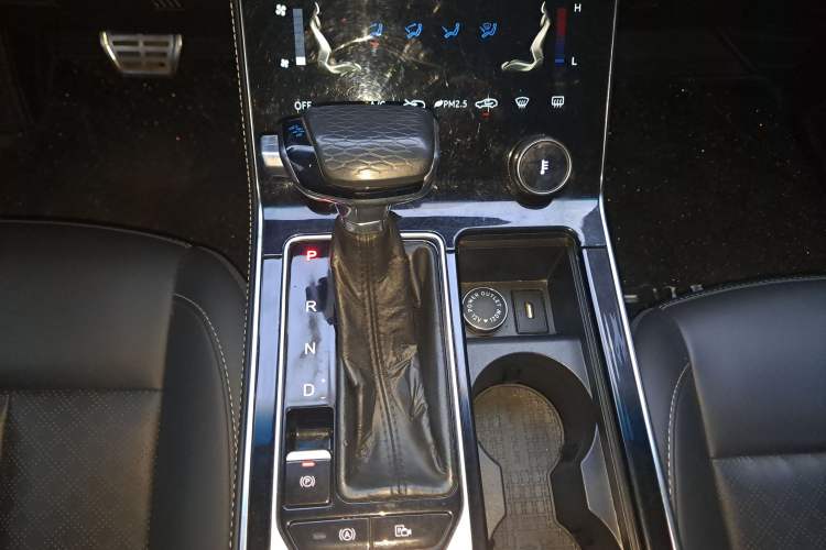 Used JETOUR X90 2020 1.6T DCT Shadow Edition 5 Seats